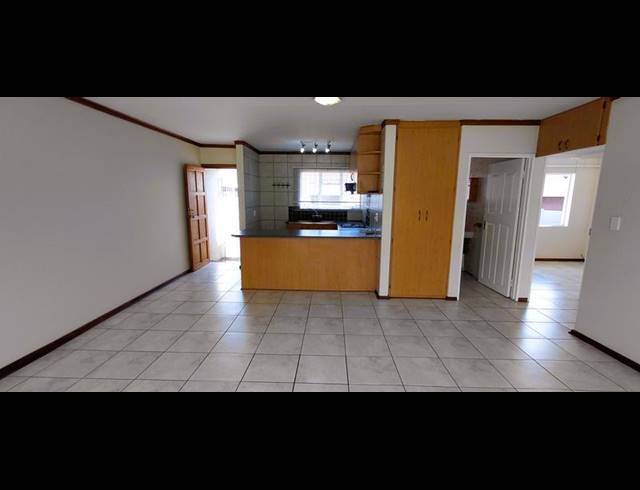 2 BEDROOM TOWNHOUSE FOR SALE IN LANGENHOVENPARK